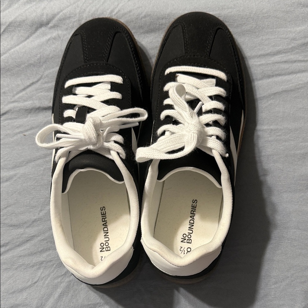 No Boundaries Classic Black and White Sneakers